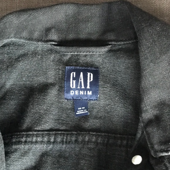 Women’s Gap Icon denim jacket Sz XS - Picture 3 of 11